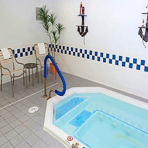 Hotel Fairfield & Worth Drive